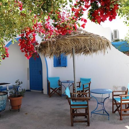 Santorini Seaside Retreat - Flora'S Summer Escape Perissa  Exteriör bild