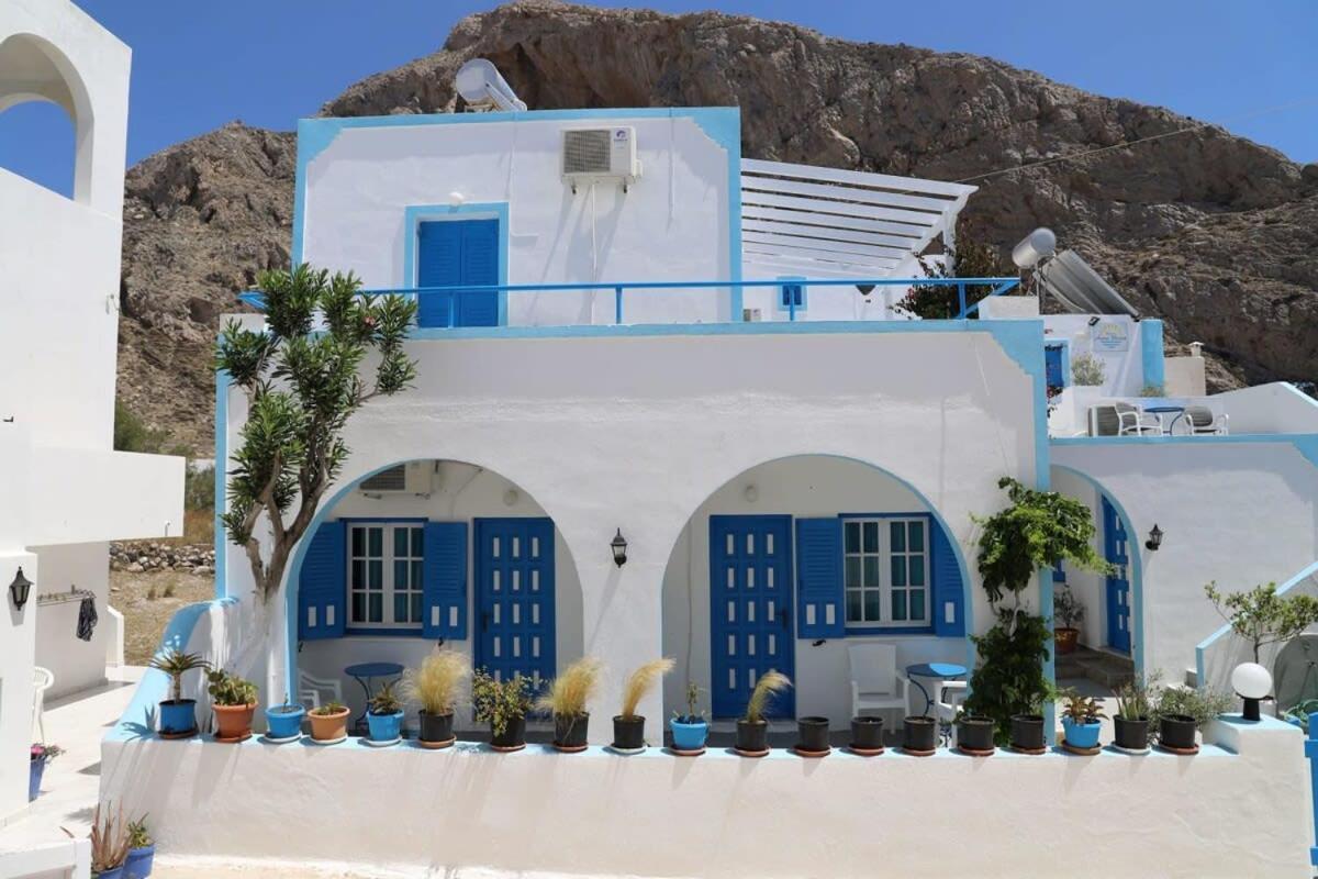 Santorini Seaside Retreat - Flora'S Summer Escape Perissa  Exteriör bild